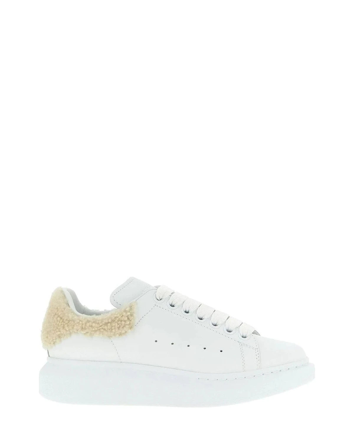 Alexander McQueen Sneakers in beige, Calfskin Leather