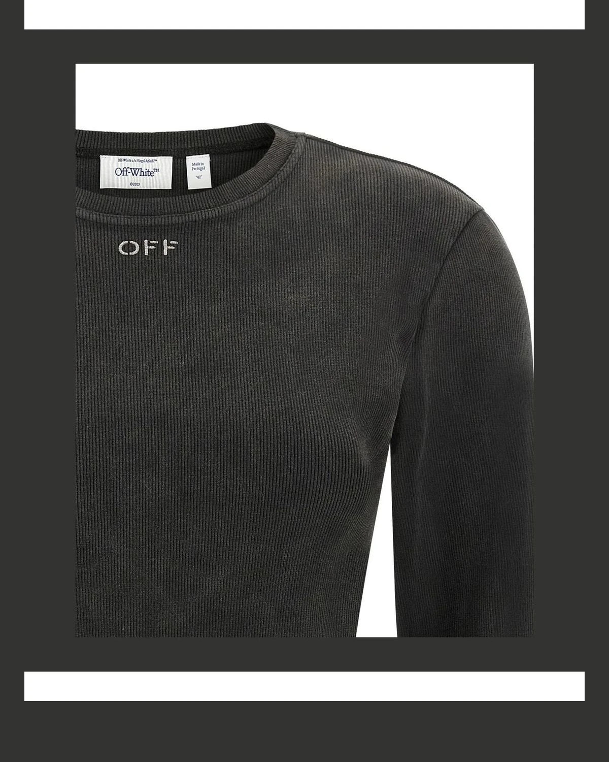 Off-White T-Shirt in black — view 3