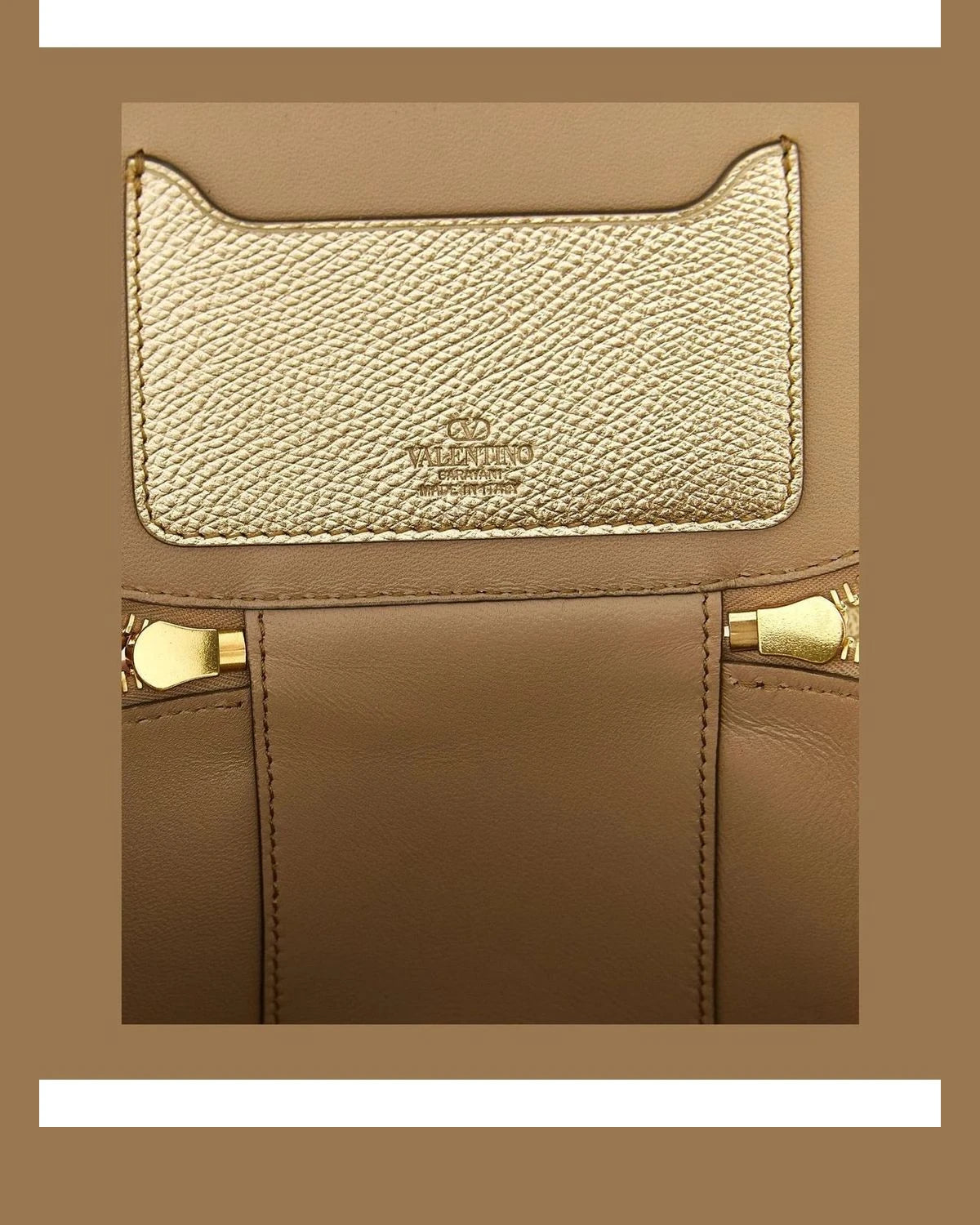 Valentino Garavani Makeup Bag in gold, Calfskin Leather — view 4