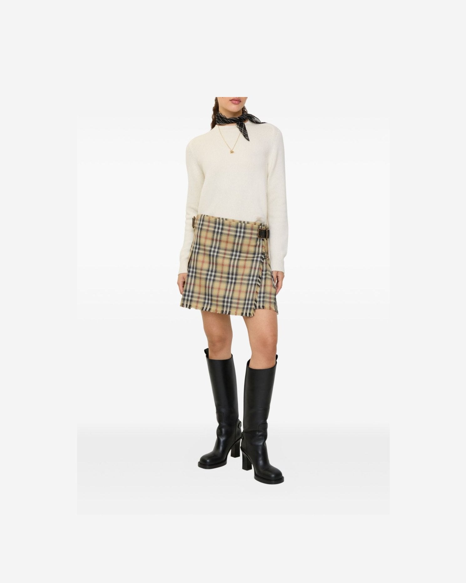 Burberry Beige Skirt Glam Steals