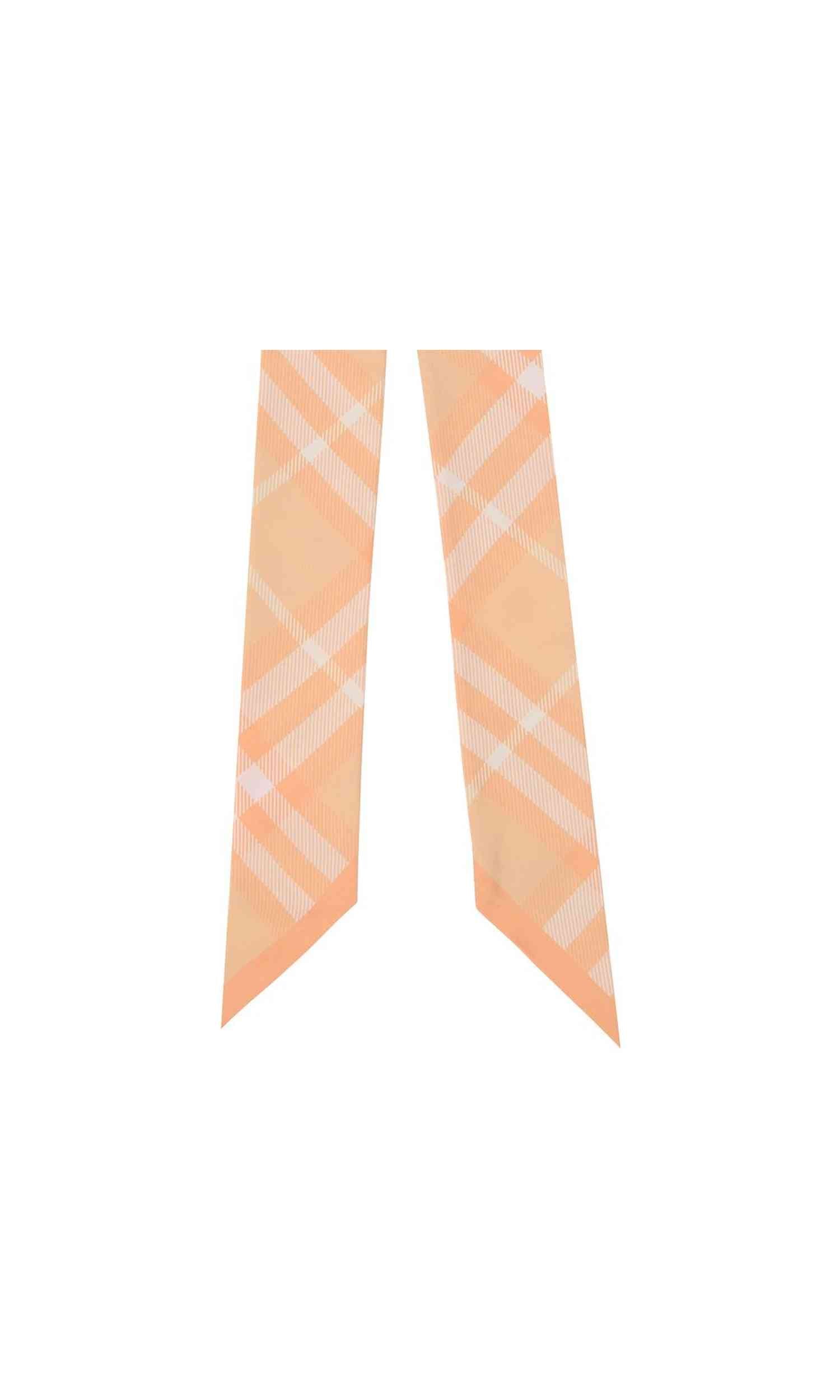 Burberry Scarf Glam Steals