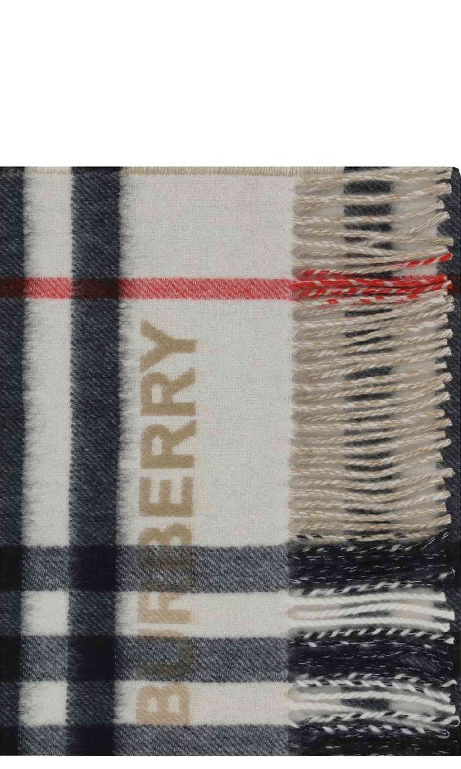 Burberry Scarf Glam Steals
