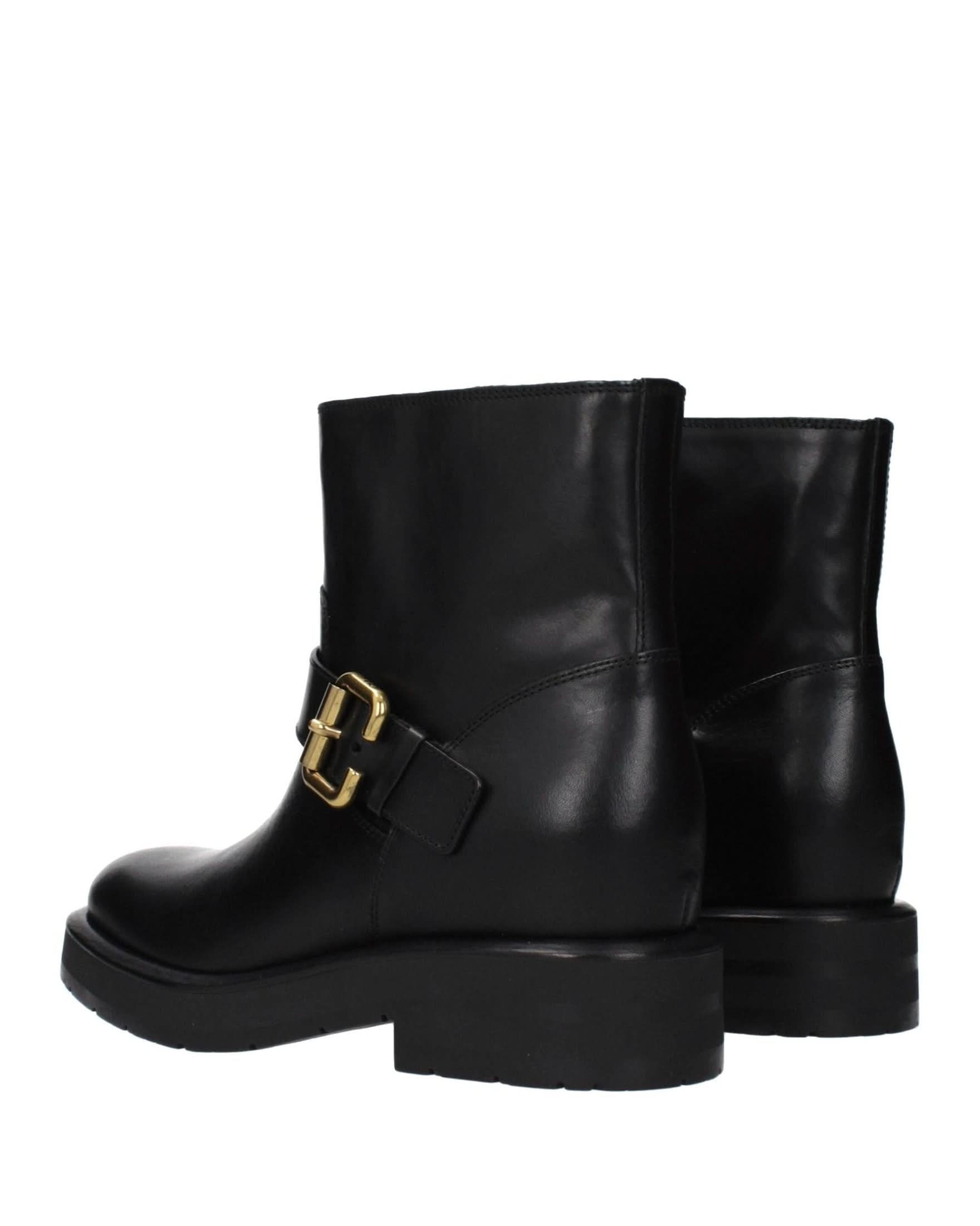 Chloé Black Leather Ankle Boots Boots