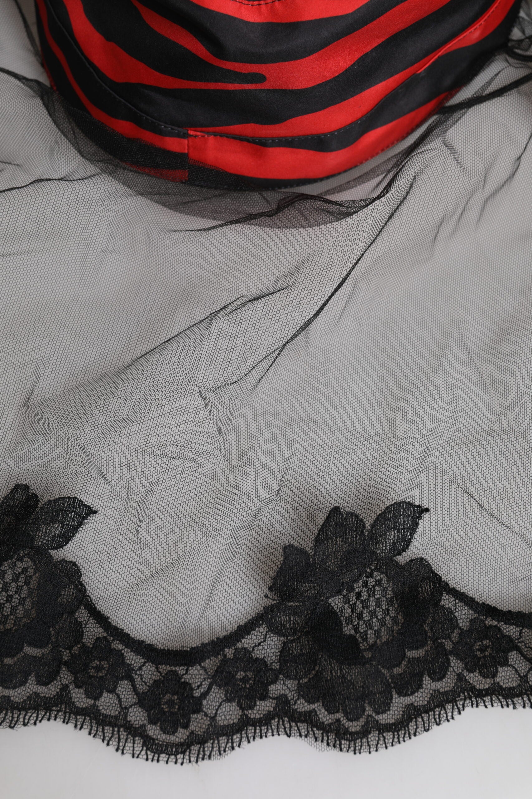 Dolce & Gabbana Black Lace Red Stripes Tulle Bucket Hat Glam Steals