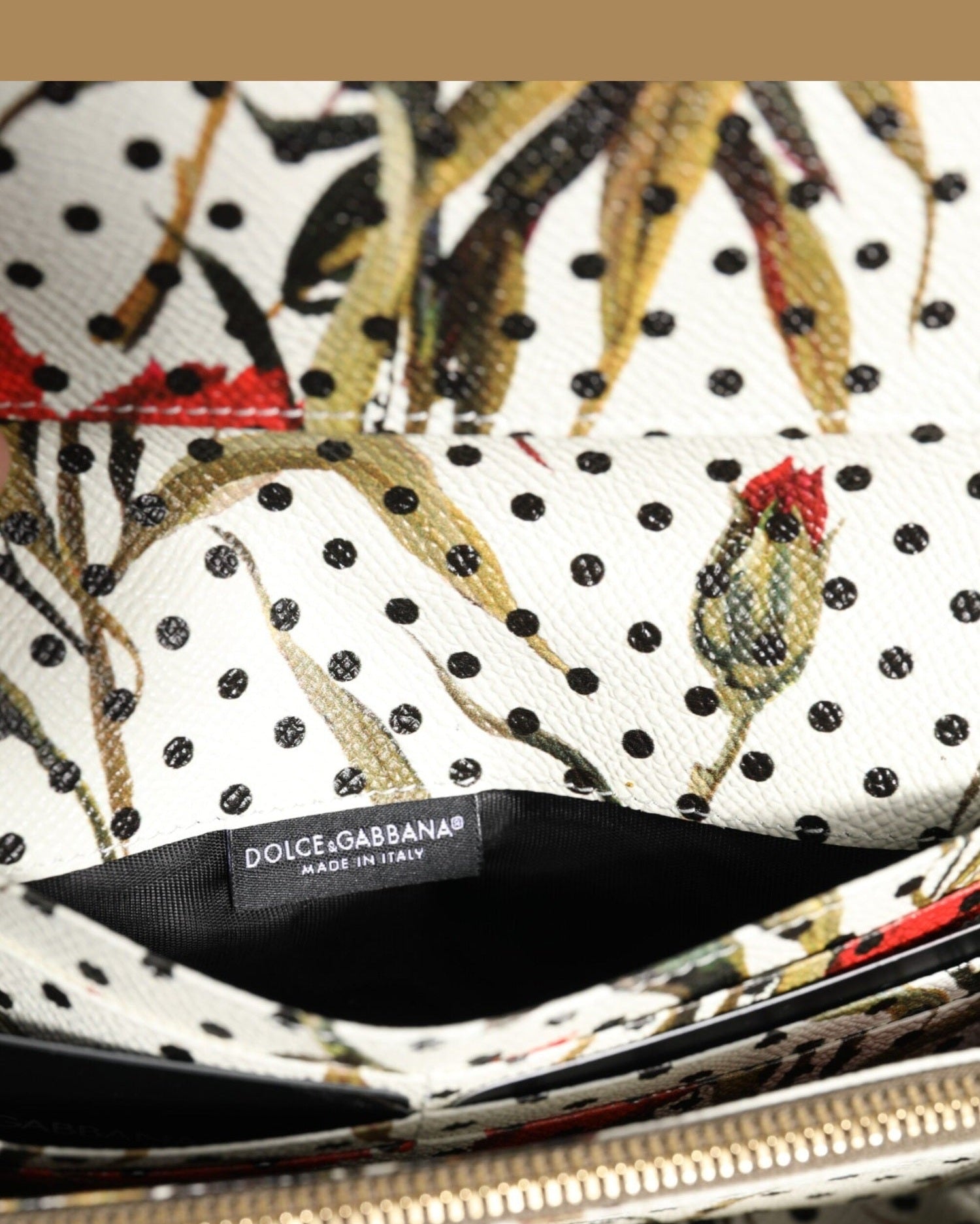 Dolce & Gabbana Black Leather Trifold Logo Plaque Card Holder Wallet Glam Steals