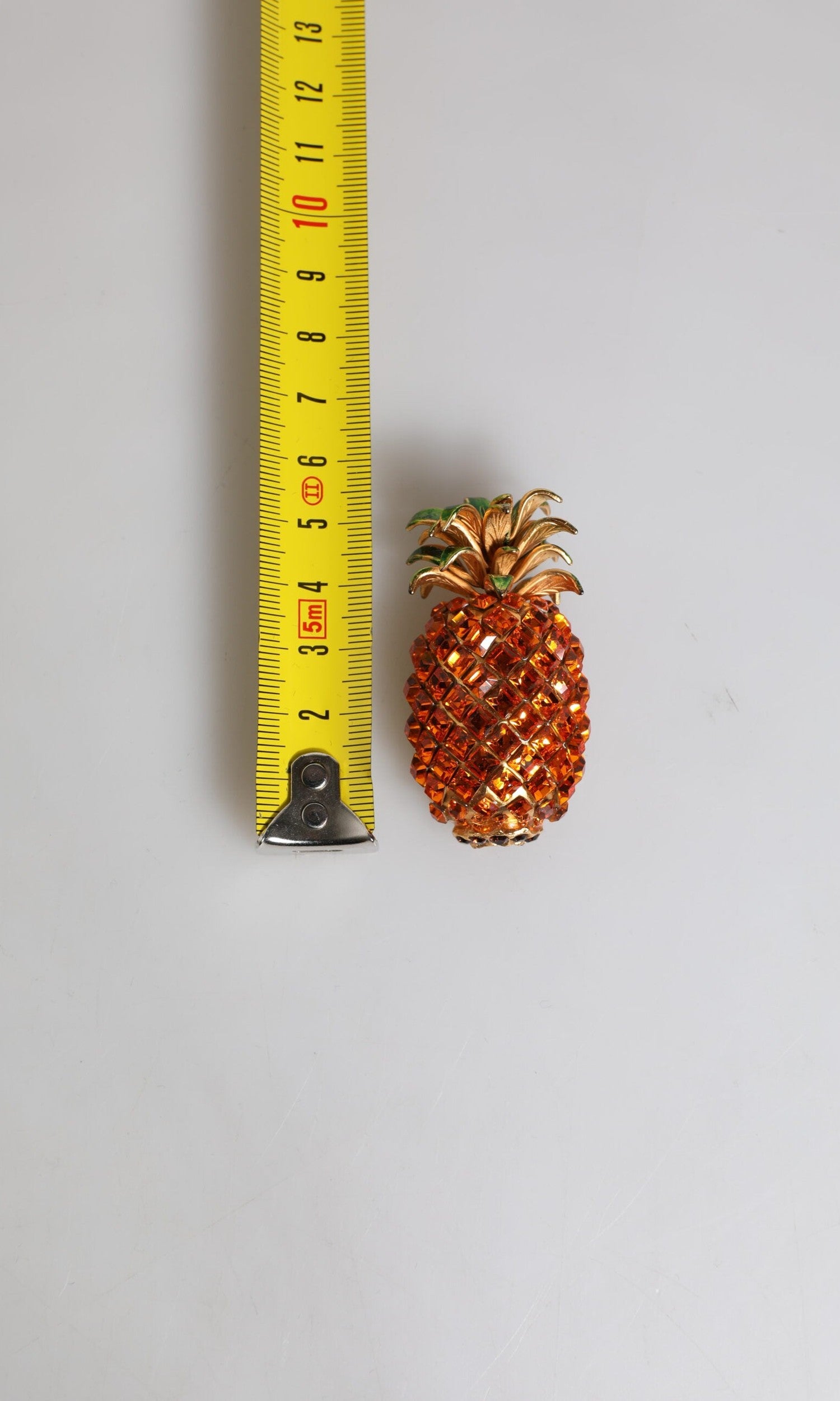 Dolce & Gabbana Gold Brass Pineapple Crystal Jewelry Brooch Pin Glam Steals