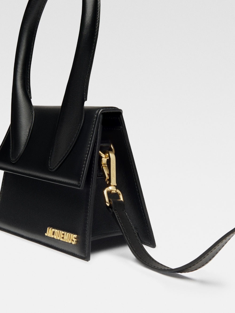 Jacquemus Le Chiquito Moyen Black Bag Glam Steals