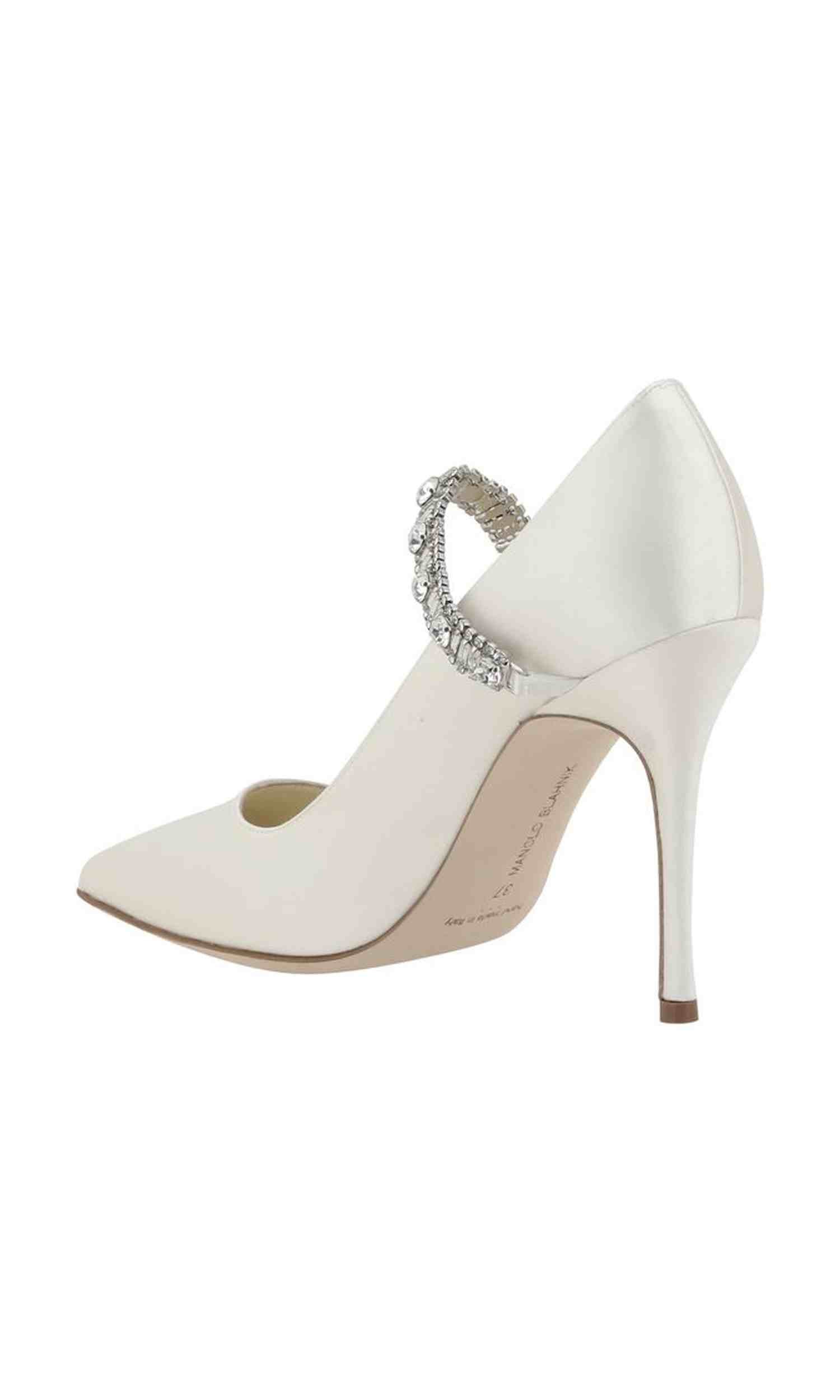 Manolo Blahnik Hamedi Pumps Glam Steals