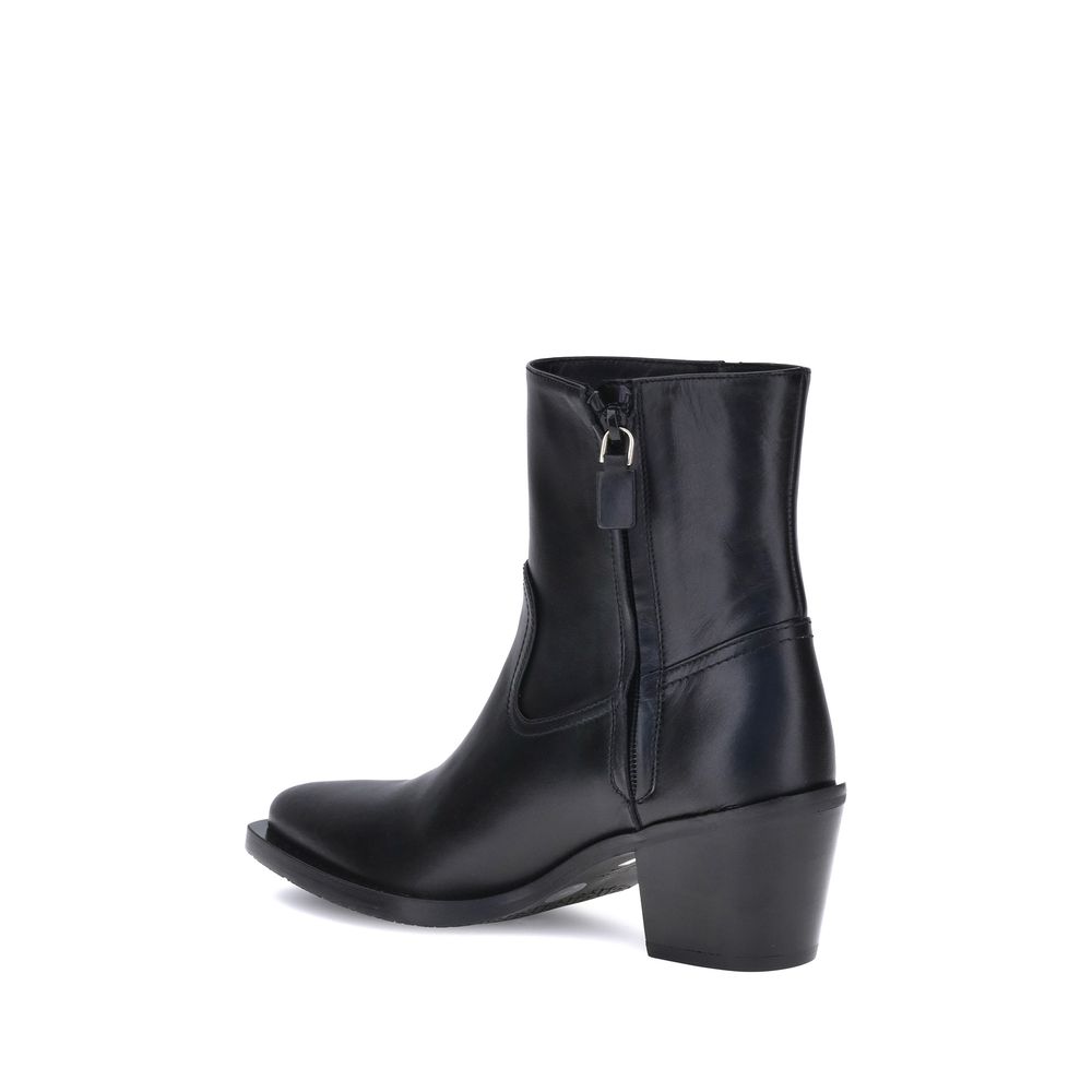 Stuart Weitzman Tate Bootie Glam Steals