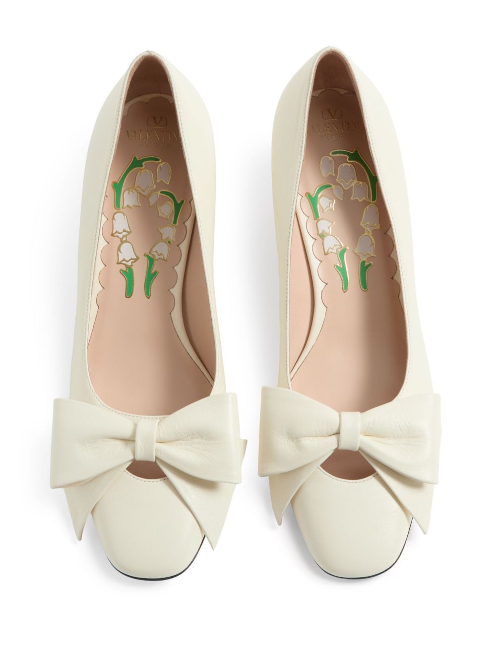 Valentino Garavani Bowow Décolleté in Kid 45mm Glam Steals