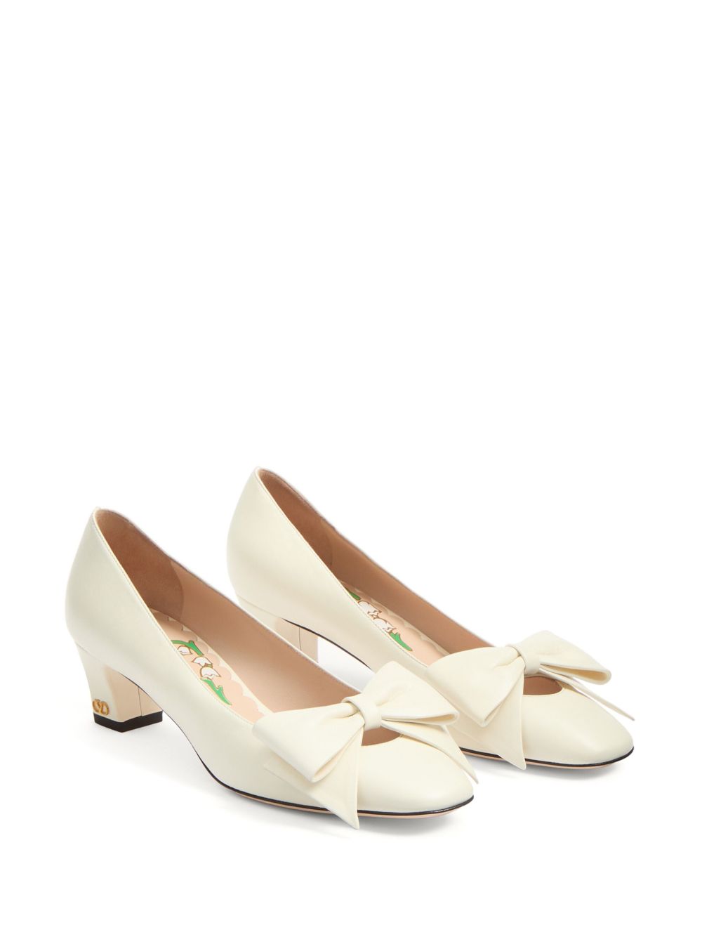 Valentino Garavani Bowow Décolleté in Kid 45mm Glam Steals