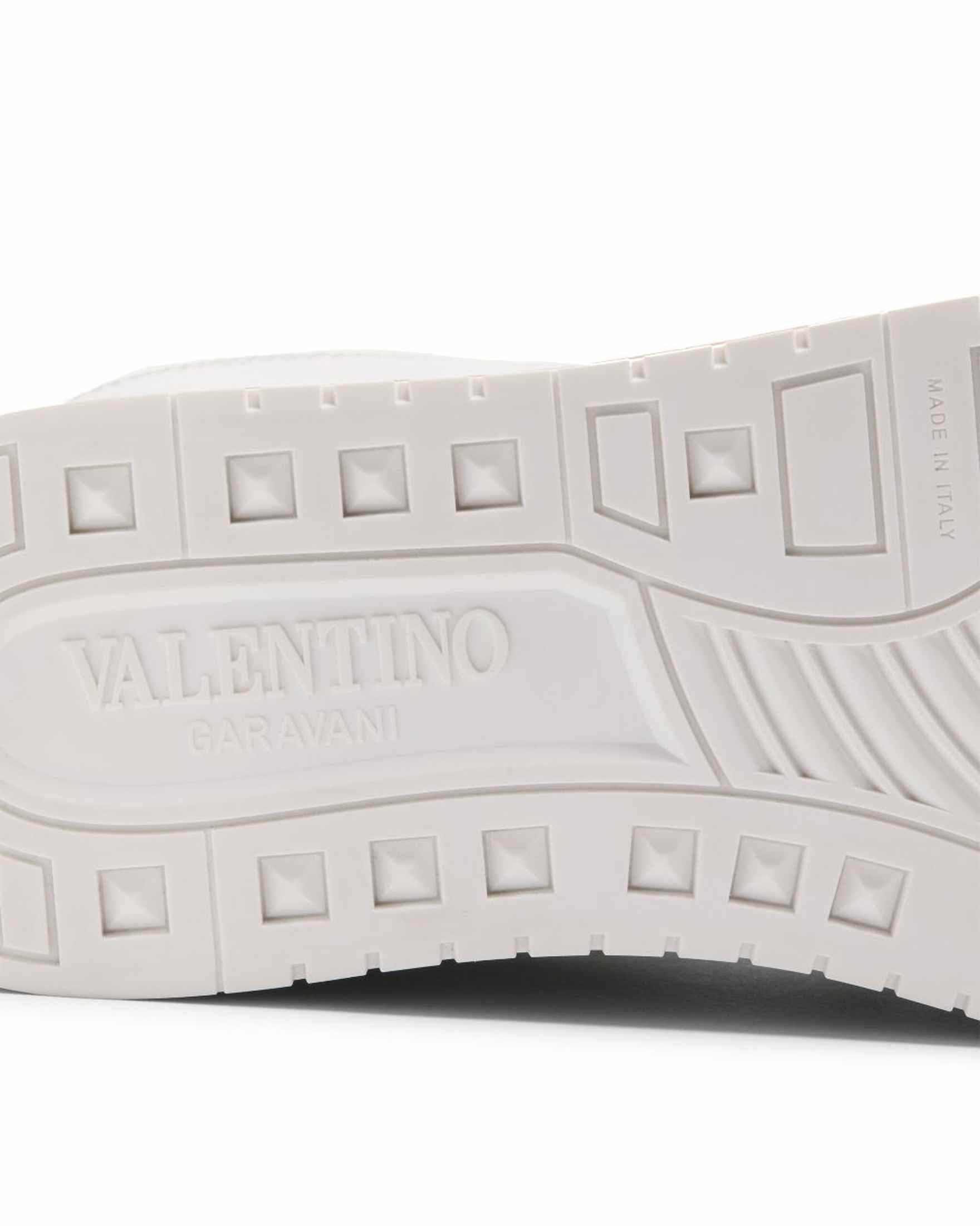 Valentino Garavani Freedots Xl Sneaker Glam Steals
