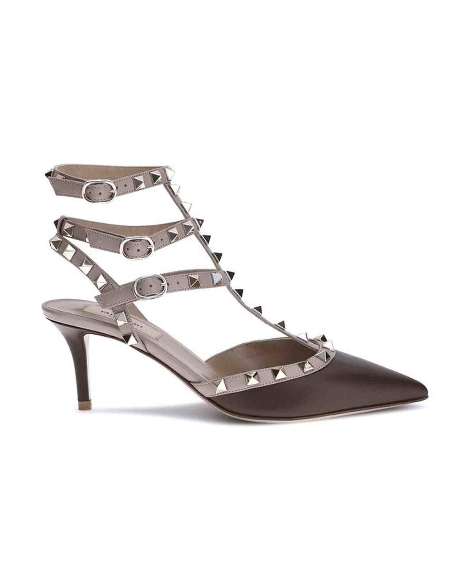 Valentino Garavani Rockstud Pumps Glam Steals