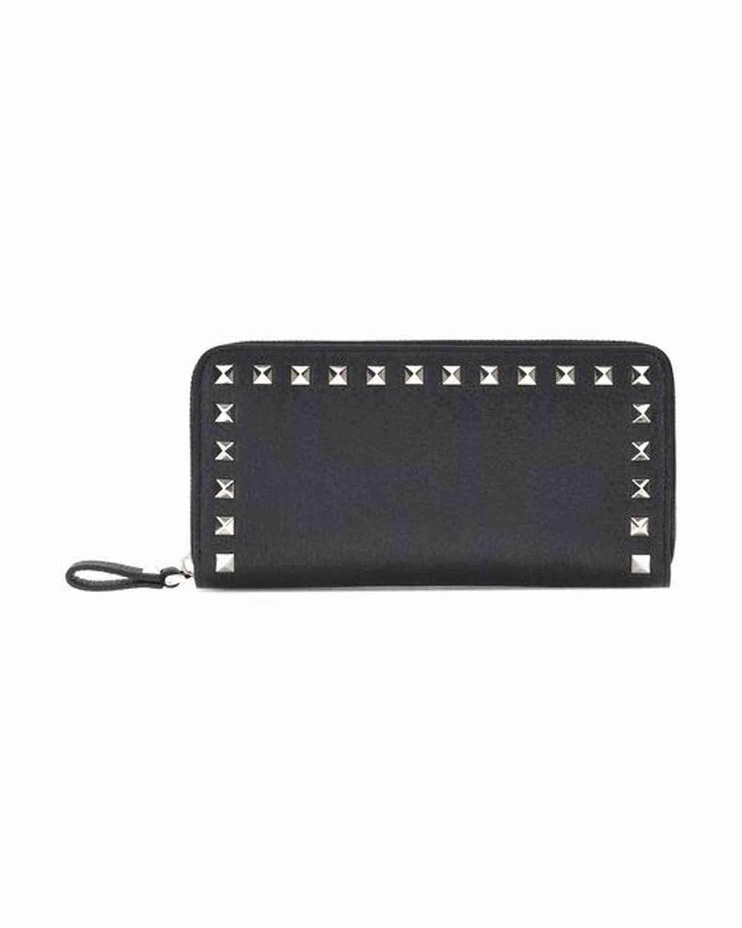 Valentino Garavani Rockstud Wallet Glam Steals