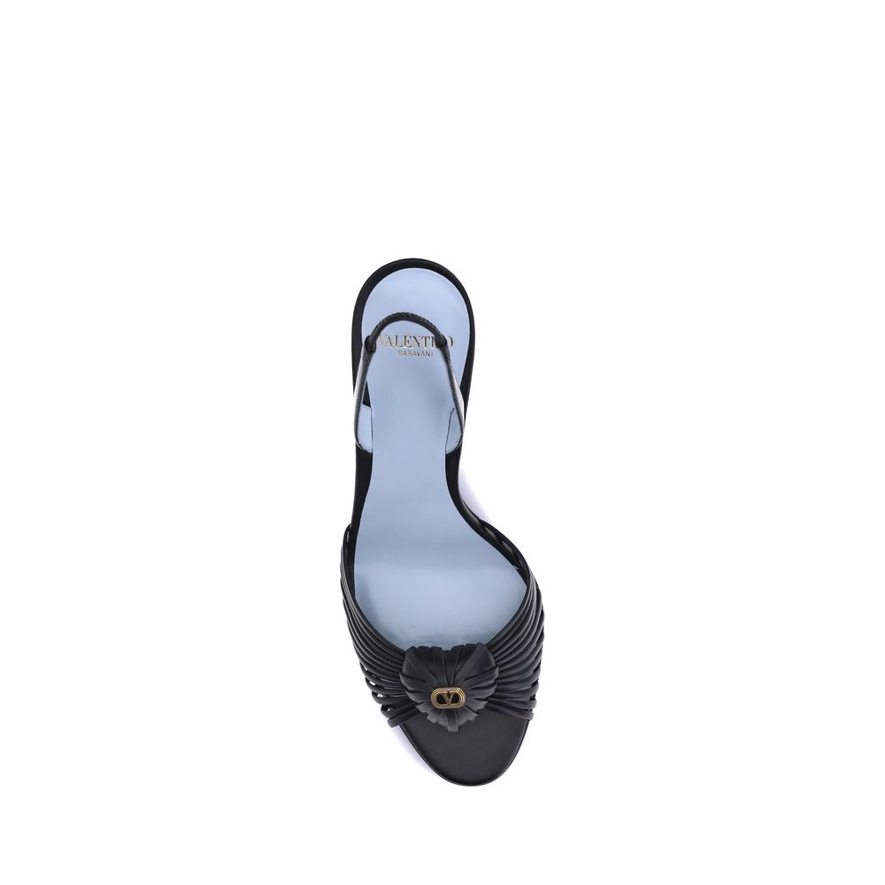 Valentino Garavani Royal Sandals Glam Steals
