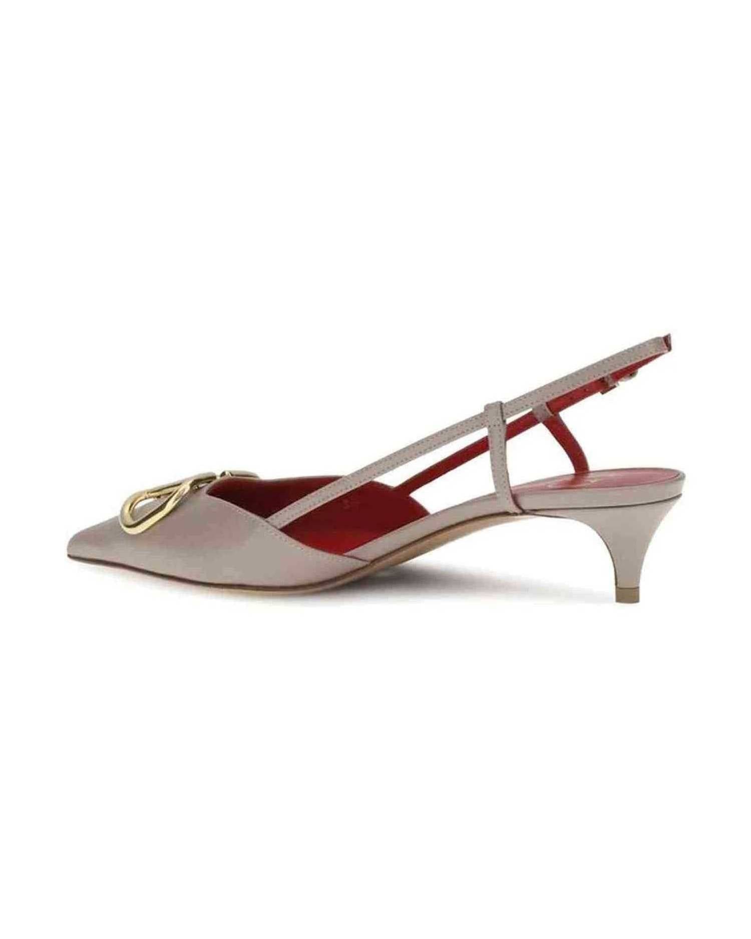 Valentino Garavani Vlogo Pumps Glam Steals