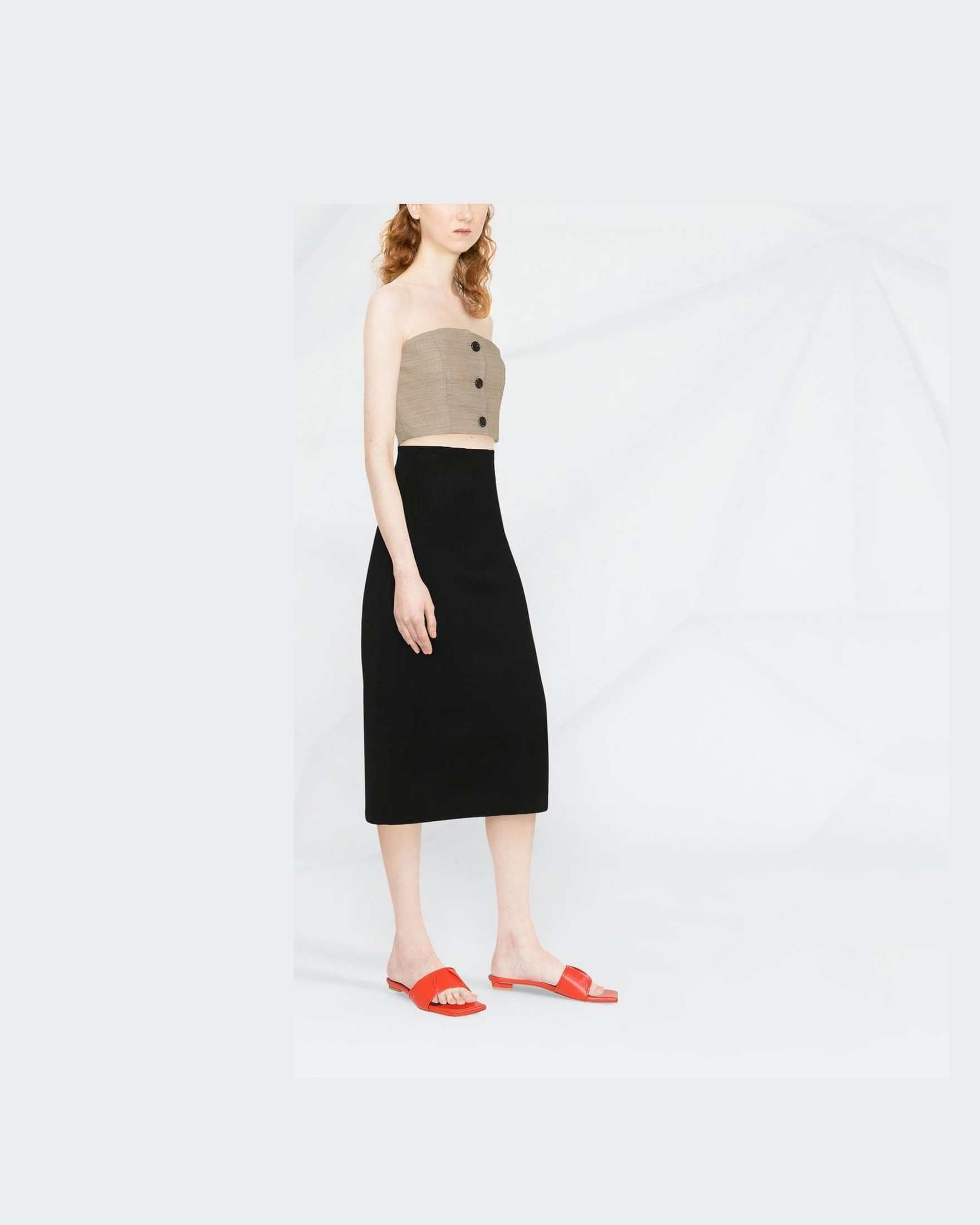 Victoria Beckham Black Skirt Glam Steals