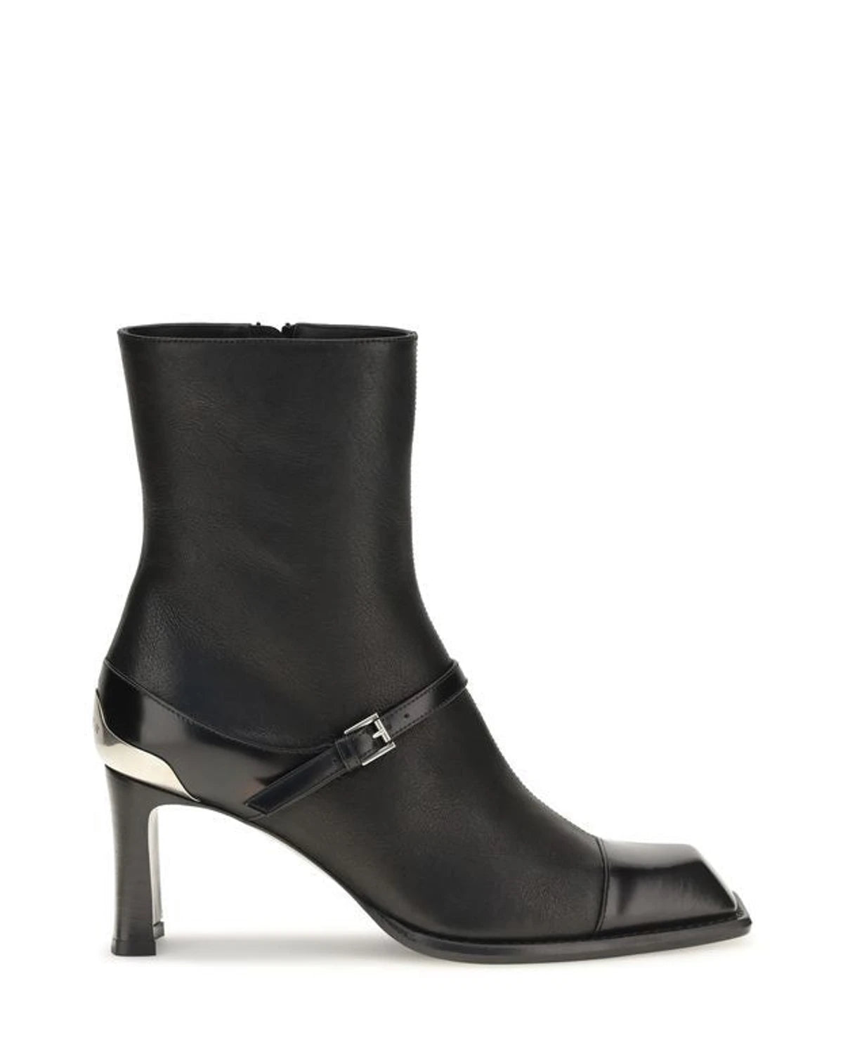 Alexander McQueen Ankle Boots in black, Lamb