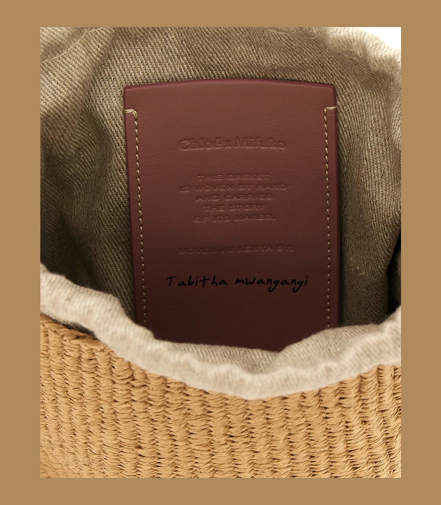 Chloé Bucket Bag in beige — view 4