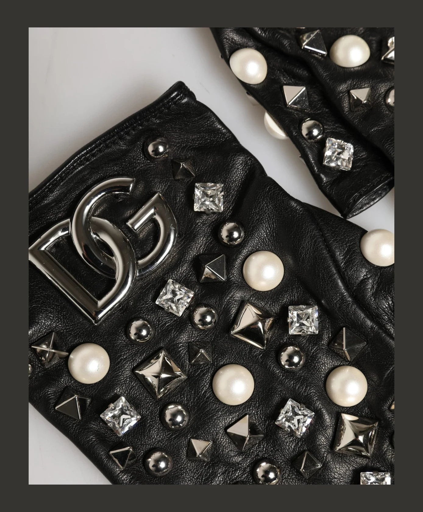 Dolce & Gabbana Gloves & Mitten in black — view 4