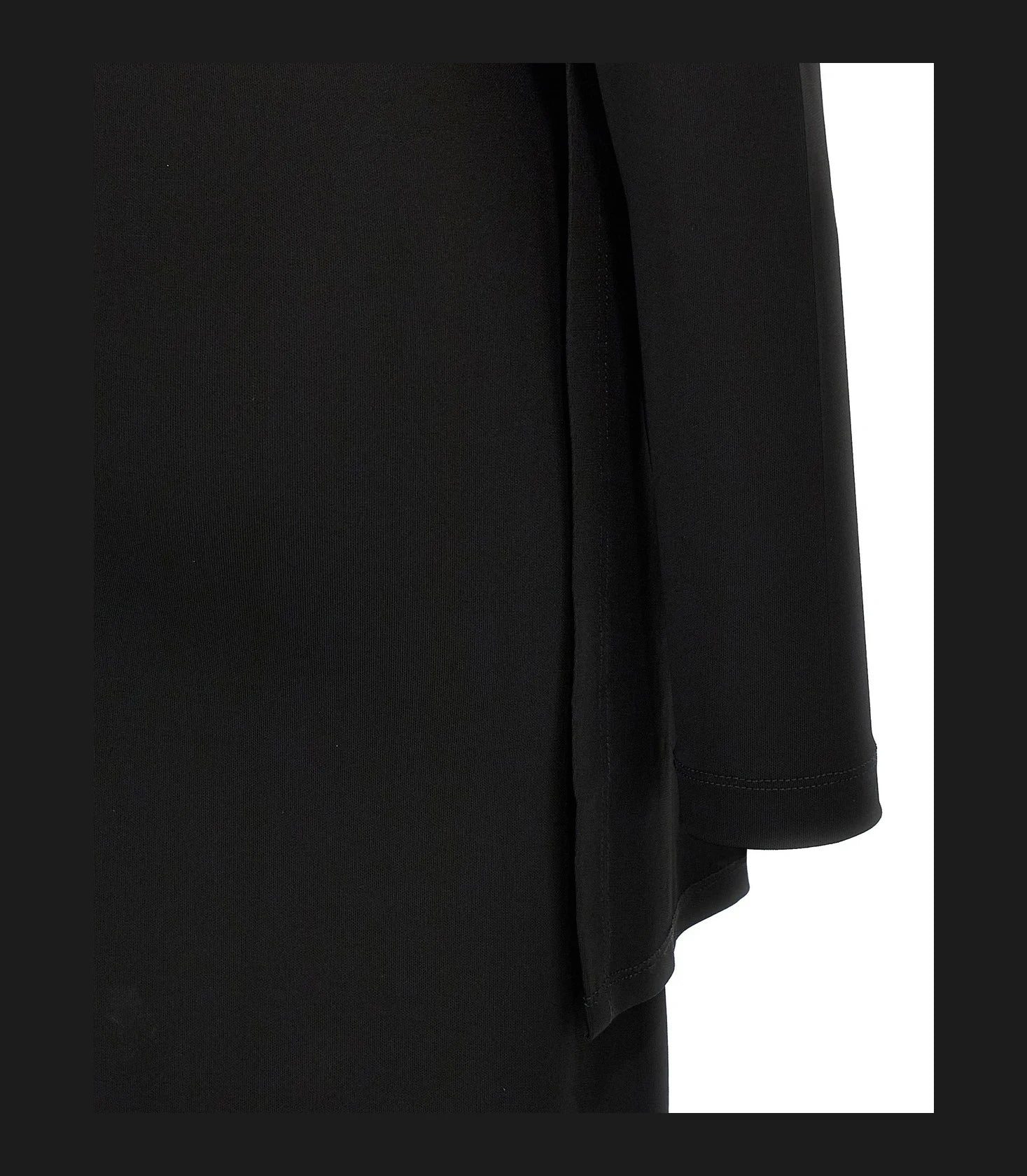 Toteme Dresse in black, Viscose — view 4