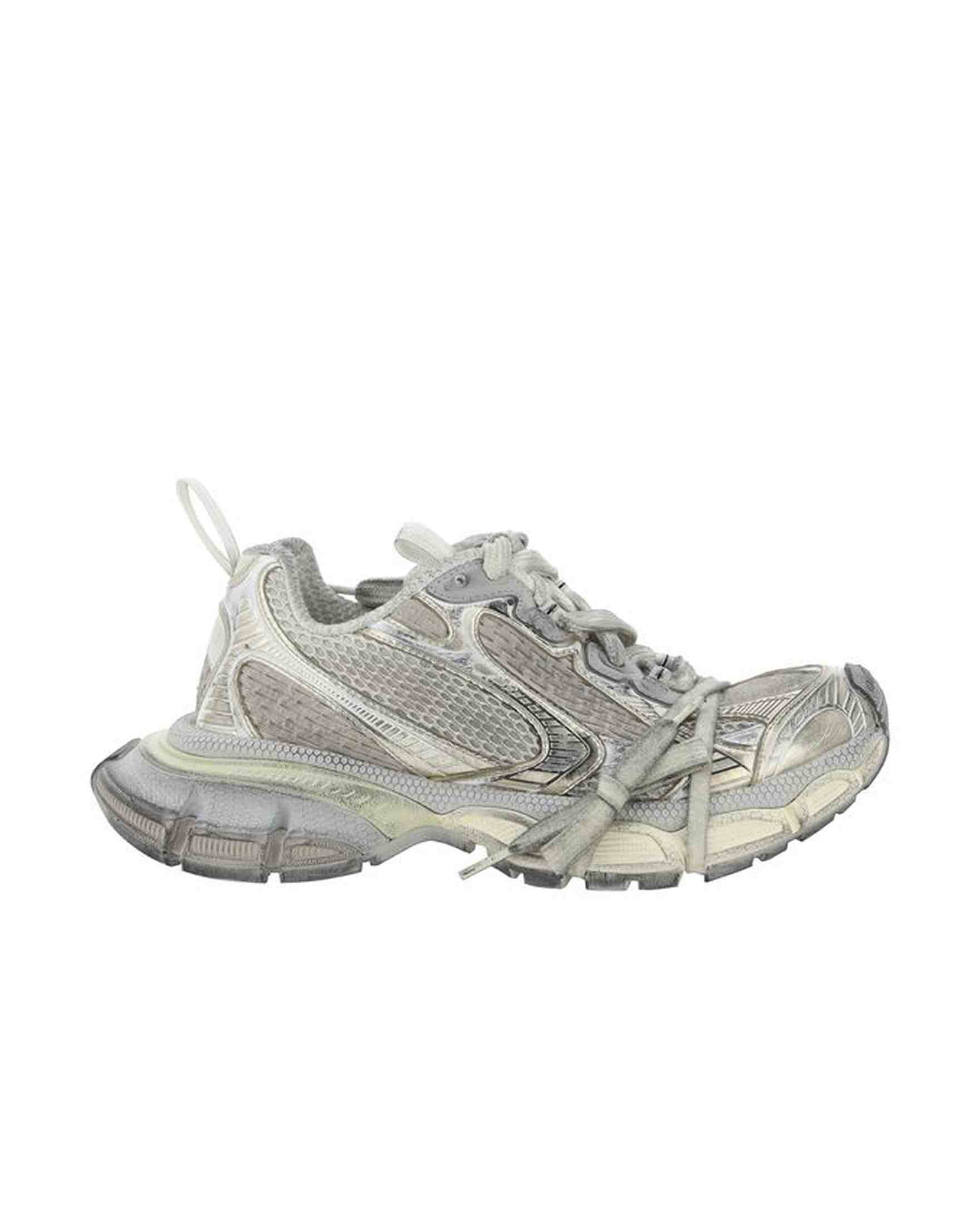 Balenciaga Sneakers Glam Steals