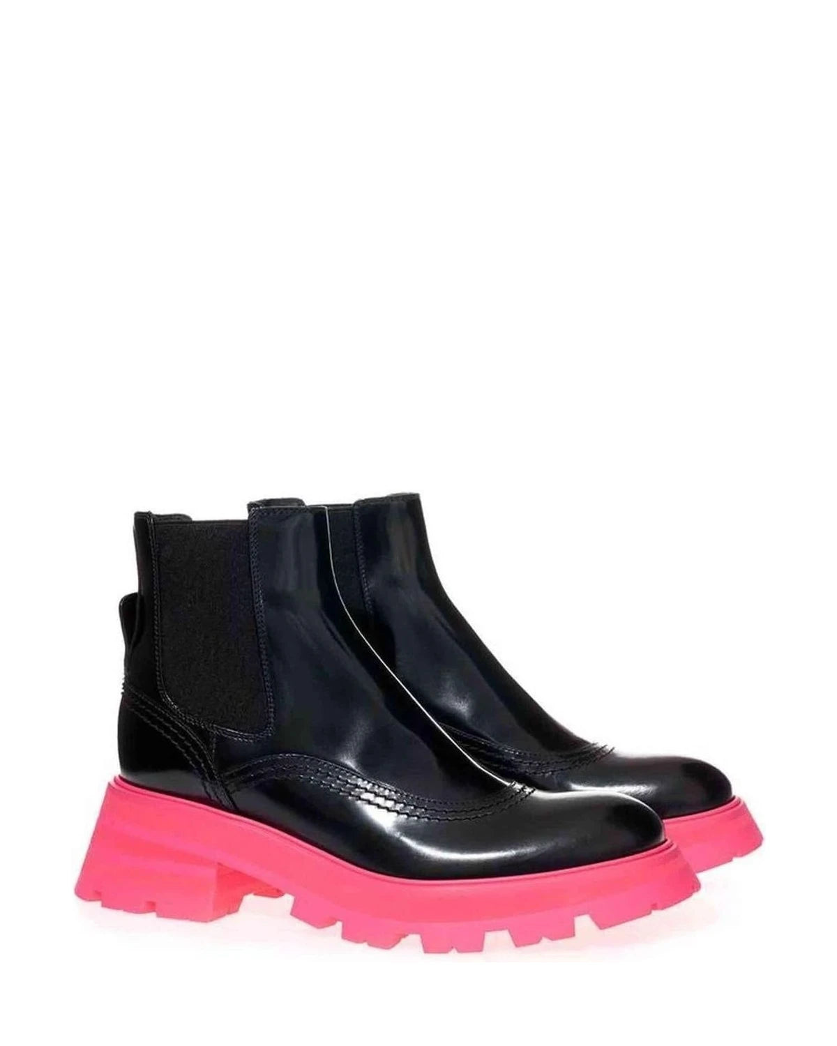 Alexander Mcqueen Black Elegant Leather Boots Boots