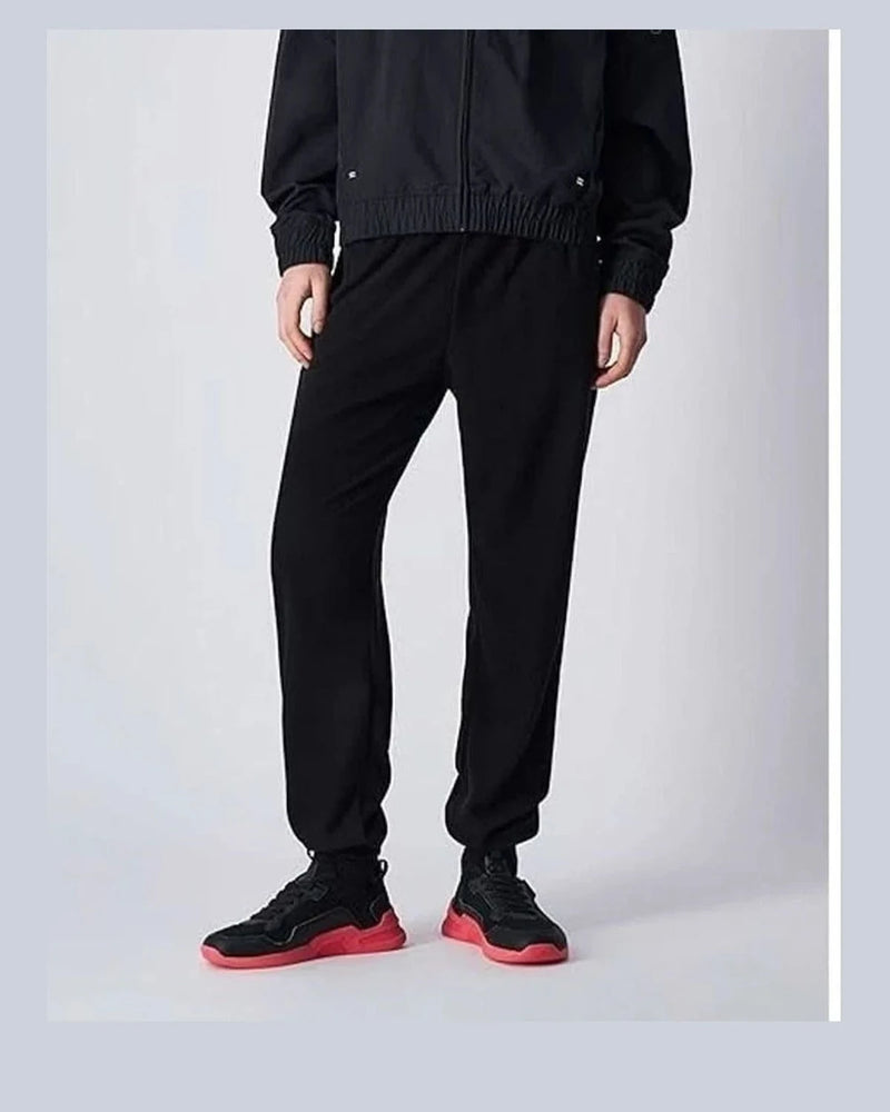 Champion Jogger in black, Polyester — view 2