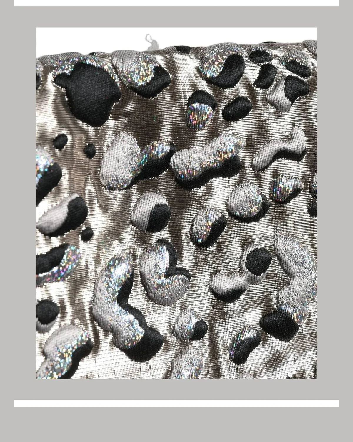 Dolce & Gabbana Skirt in silver, Silk