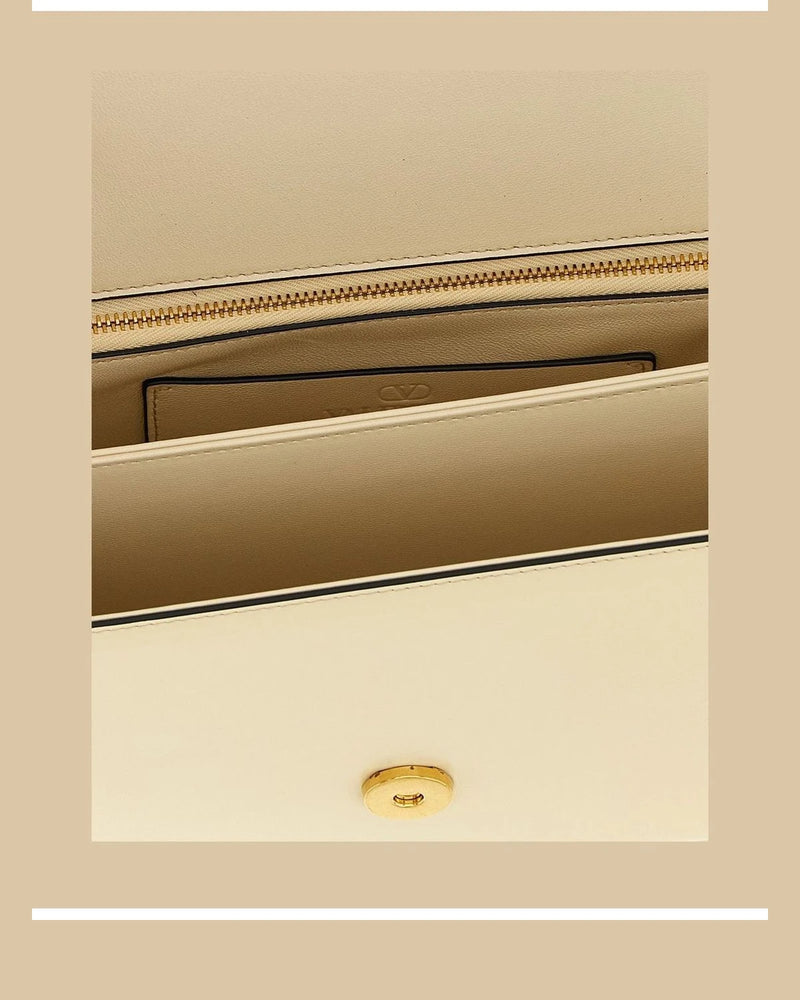 Valentino Garavani Shoulder Bag in white, Calfskin Leather — view 4