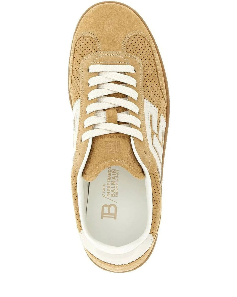 Balmain Sneakers in beige, Calfskin Leather — view 4
