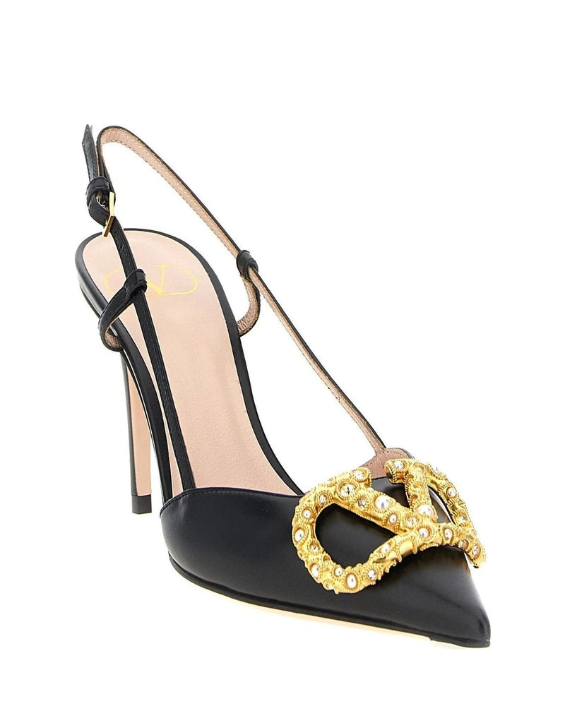 Valentino Garavani Pumps in black, Calfskin Leather — view 2