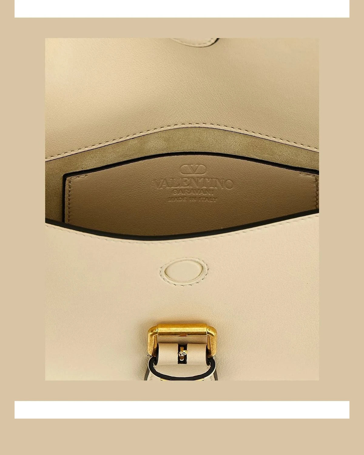 Valentino Garavani Shoulder Bag in white, Calfskin Leather — view 4