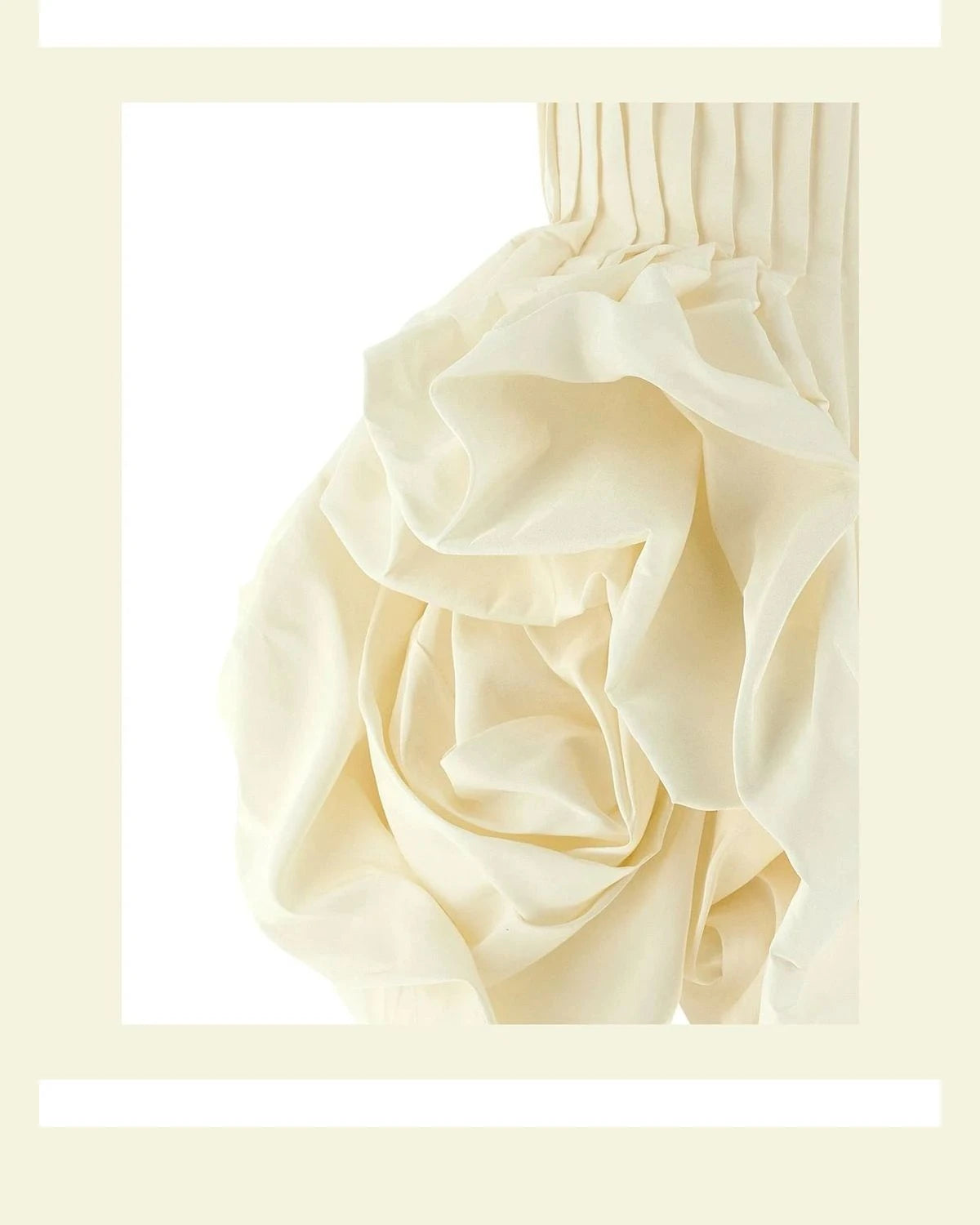 Carolina Herrera Dresse in white, Silk — view 4