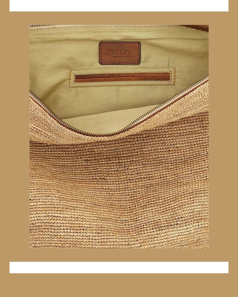 Ibeliv Hobo Bag in beige — view 4