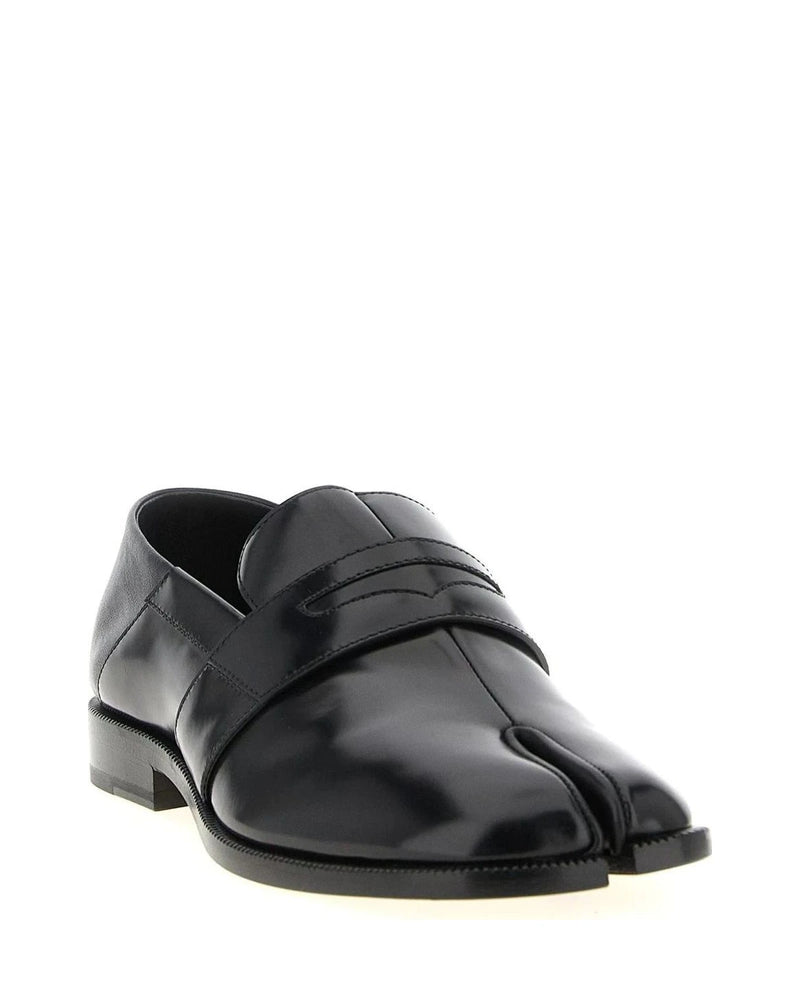 Maison Margiela Loafers in black, Calfskin Leather — view 2