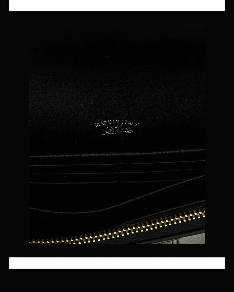 Gucci Clutch Bag in black, Calfskin Leather — view 4