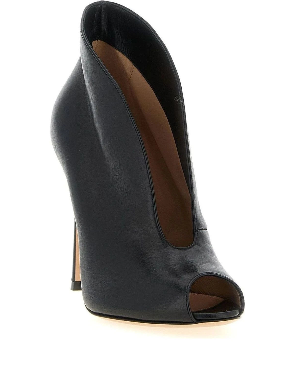 Gianvito Rossi Ankle Boots in black, Lamb Leather — view 2
