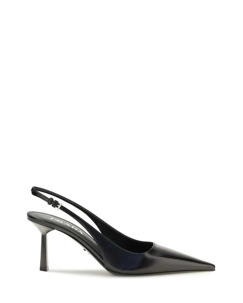 Prada Pumps in black, Calf Leather