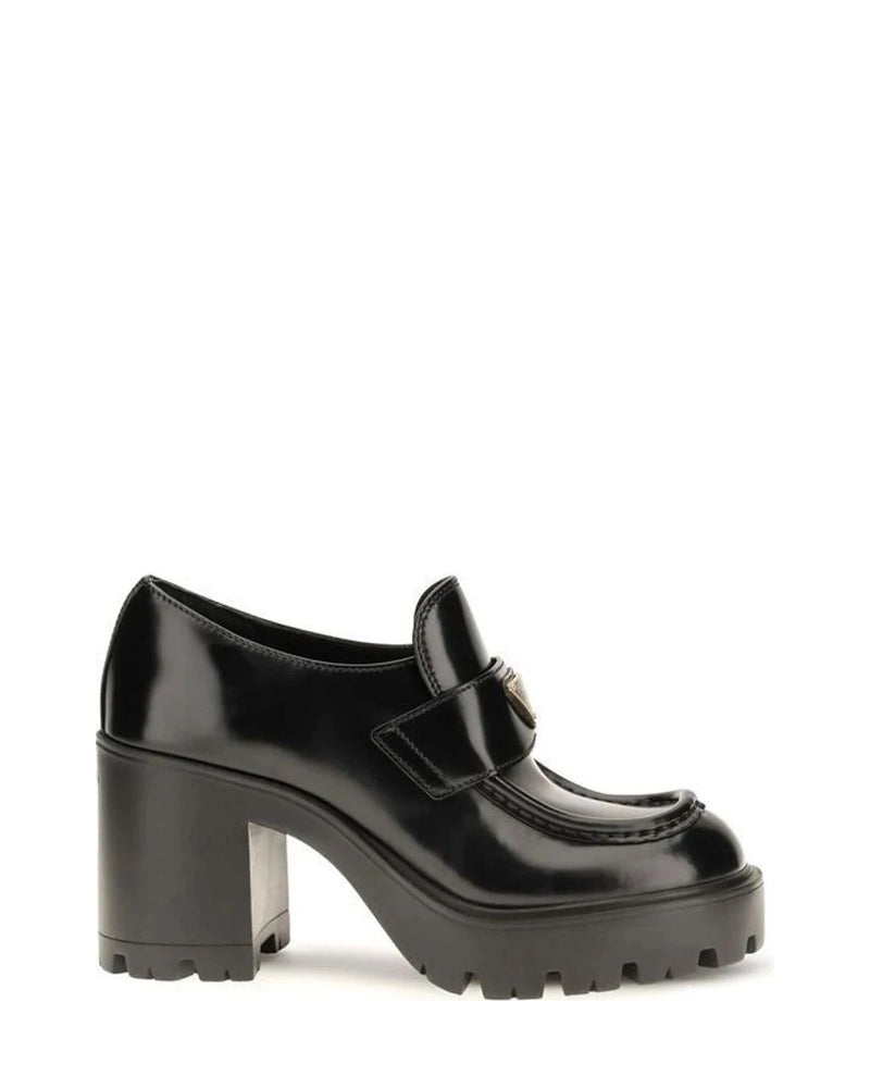Prada Loafers in black, Calf Leather