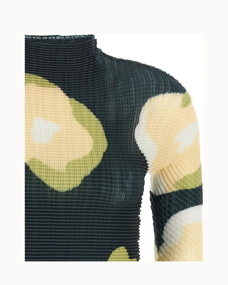 Issey Miyake Sweater in multicolor, Polyester — view 3
