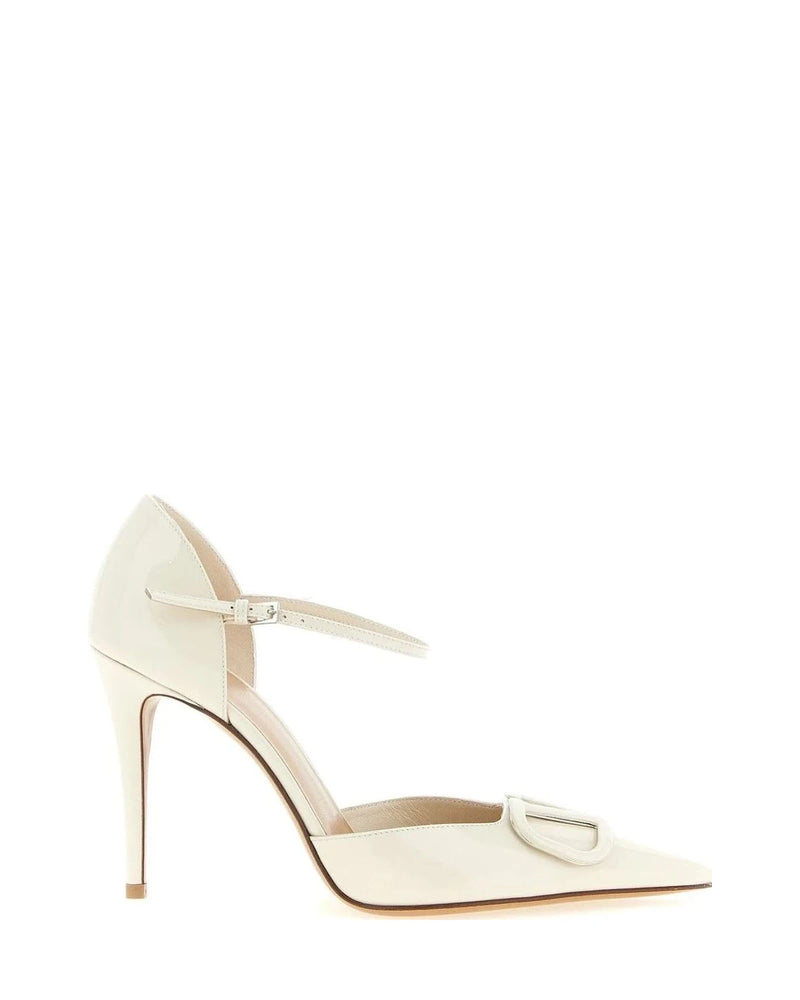 Valentino Garavani Pumps in white, Calfskin Leather
