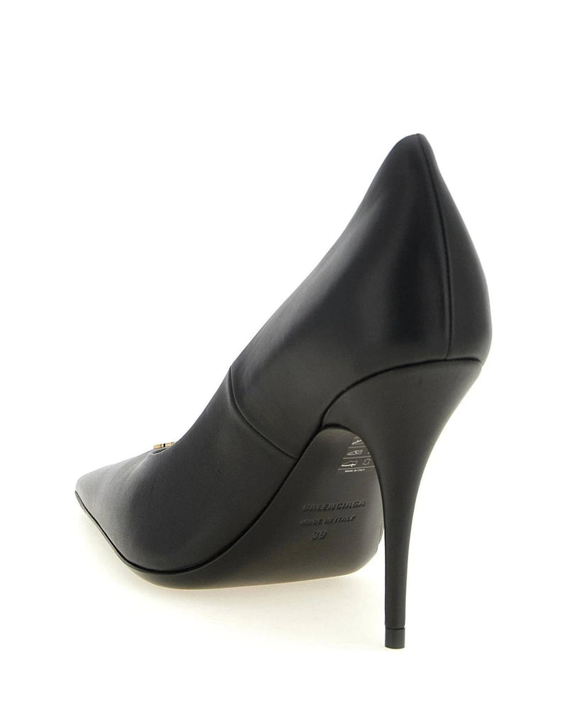 Balenciaga Pumps in black, Calfskin Leather — view 3