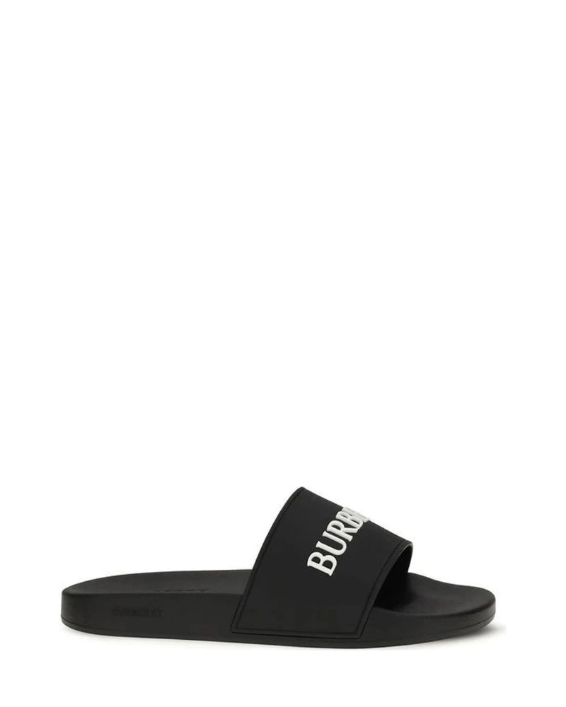 Burberry Slippers in black, Rubber