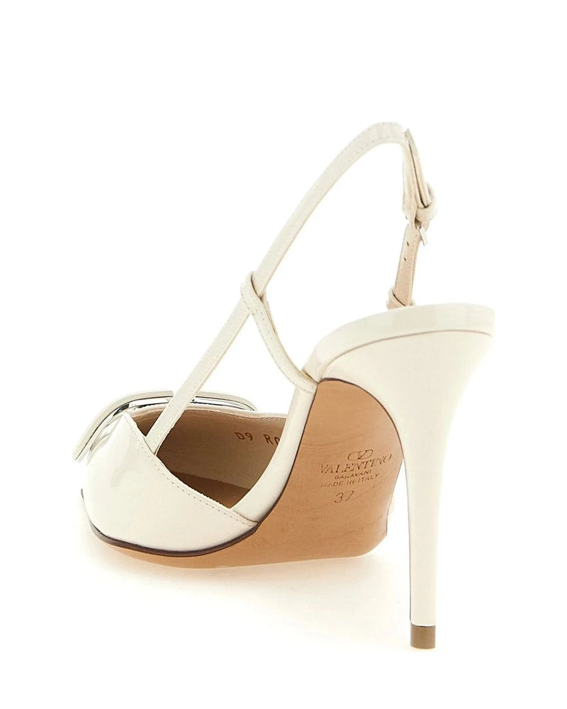 Valentino Garavani Pumps in white, Calfskin Leather — view 3