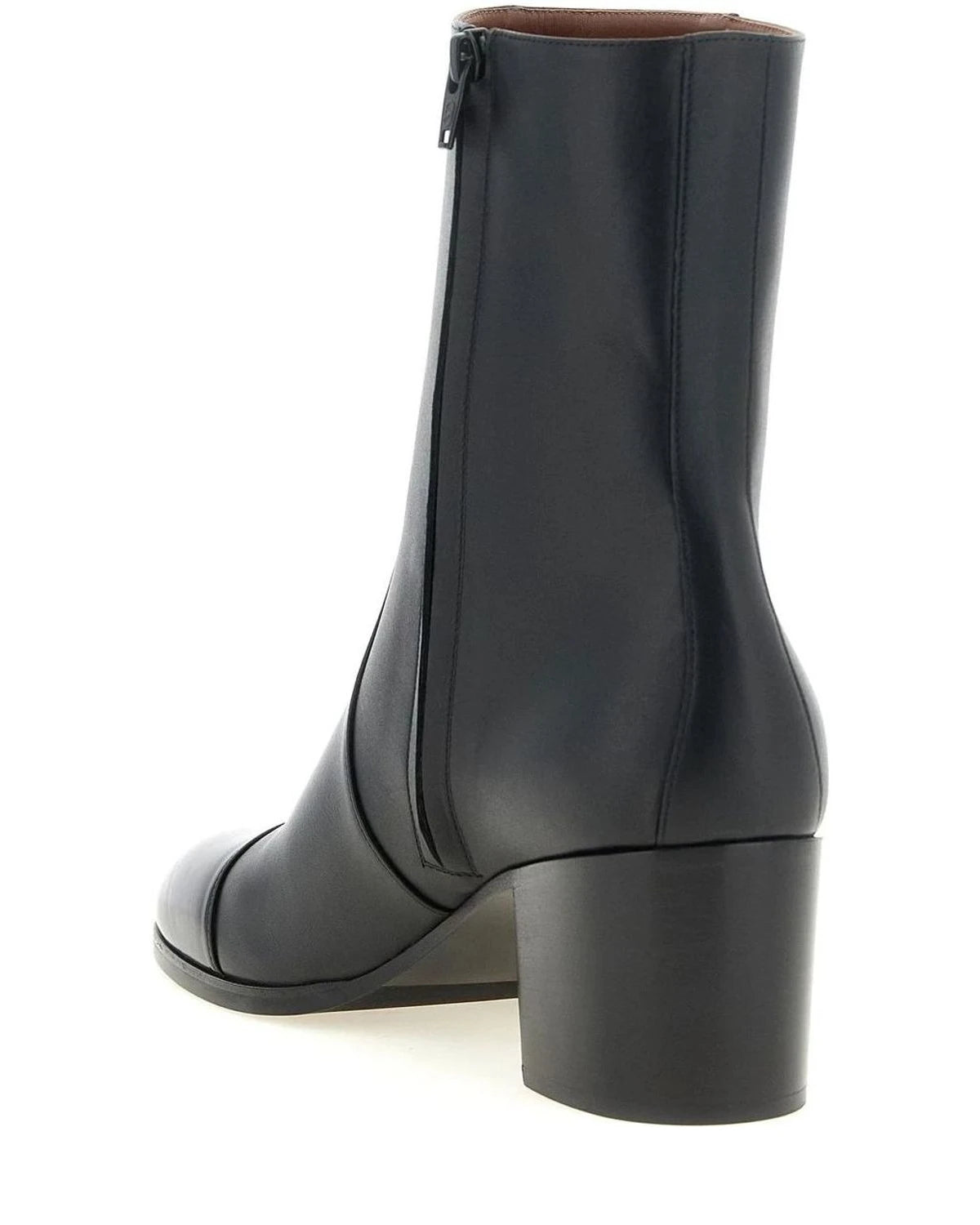 Valentino Garavani Ankle Boots in black, Calfskin Leather — view 3
