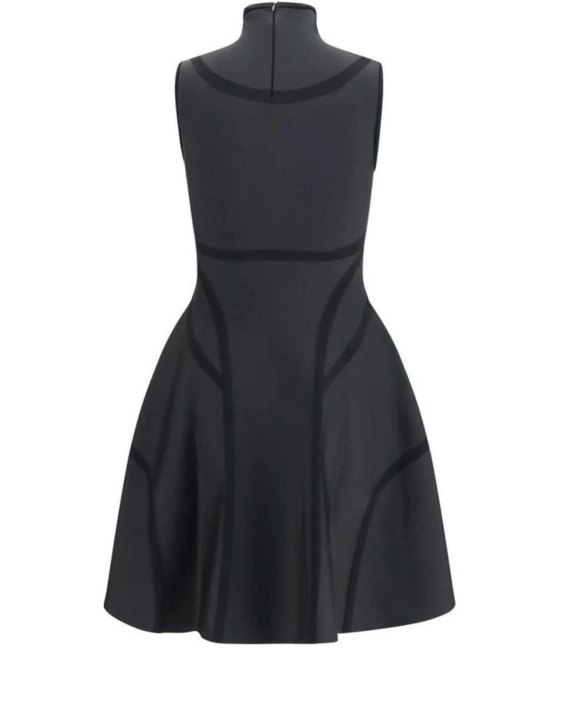 Alexander McQueen Dresse in black, Polyester — view 2