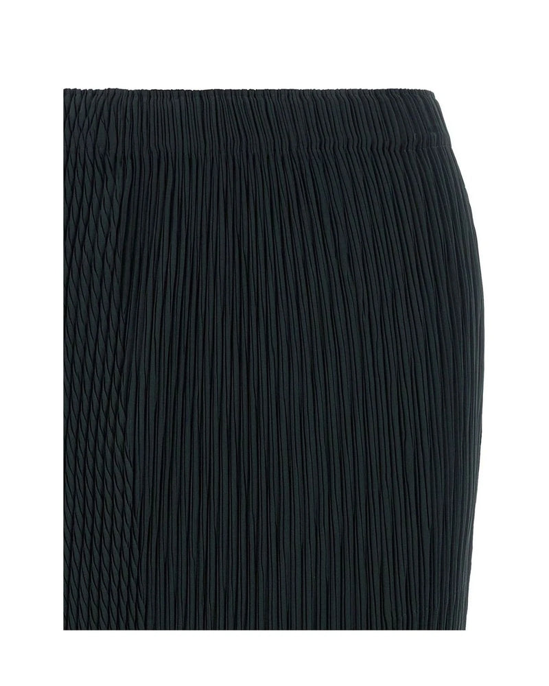 Issey Miyake Skirt in black, Polyester — view 3