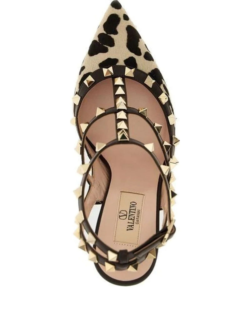 Valentino Garavani Pumps in brown, Calf Leather — view 4