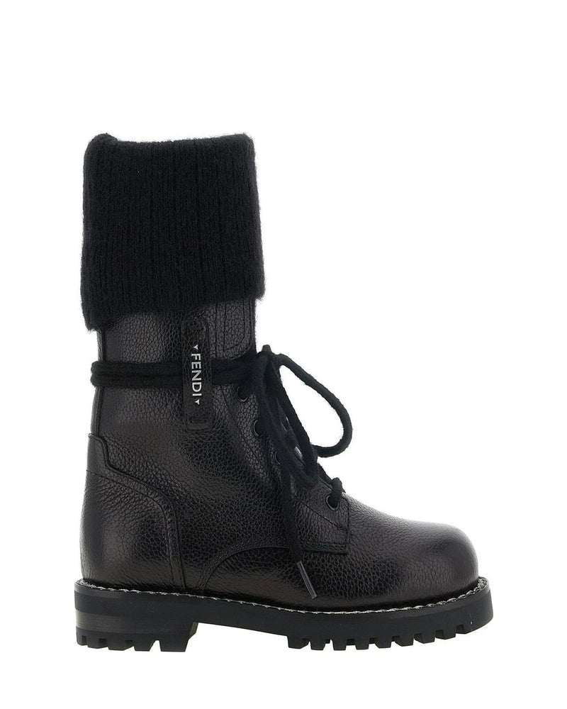 Fendi Boots in black, Calfskin Leather